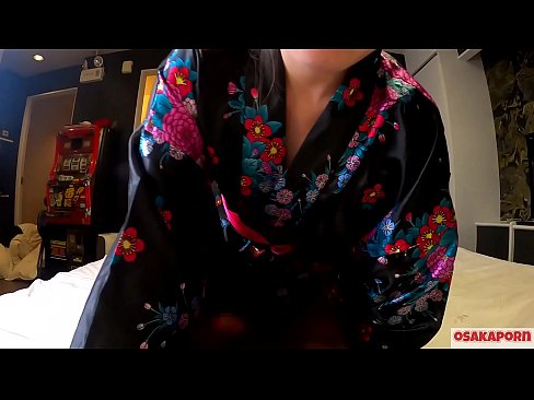 ❤️ Keçika ciwan a cosplay ji seksê hez dike ku bi orgazmê bi şûjinek di hespêk û blowjob de. Keçika Asyayî ya bi pisîka porî û bi cil û bergên kevneşopî yên Japonî di vîdyoya amator de ku masturbasyona bi pêlîstokên qijikê nîşan dide. Sakura 3 OSAKAPORN. ❤❌ Vîdyoyê seksî li ku.courseclass.ru ❤